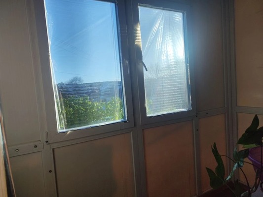 Продам двухкомнатную (2-комн.) квартиру, Энергетиков ул, 2, Грэсовский пгт