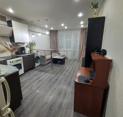 Продам двухкомнатную (2-комн.) квартиру, 2-й Минский пер, 4к3, Иваново г