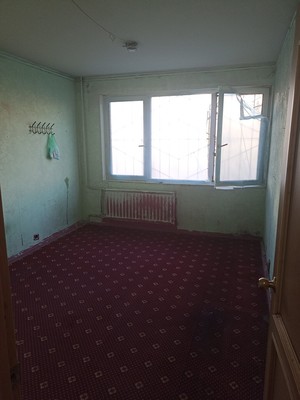 Продам трехкомнатную (3-комн.) квартиру, Дачный пр-кт, 7к1, Санкт-Петербург г