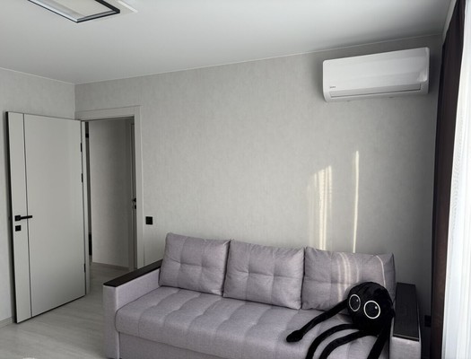 Продам двухкомнатную (2-комн.) квартиру, Свободный пр-кт, 18, Москва г