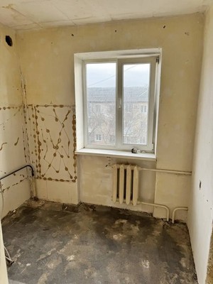 Продам однокомнатную (1-комн.) квартиру, Киевская ул, 92, Симферополь г