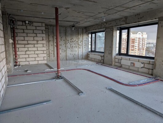 Продам трехкомнатную (3-комн.) квартиру, Озёрная ул, 1к1/1, Москва г