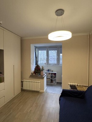 Продам двухкомнатную (2-комн.) квартиру, Чертановская ул, 50к2, Москва г