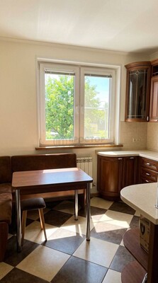 Продам однокомнатную (1-комн.) квартиру, Осенний б-р, 18к2, Москва г