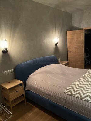 Продам двухкомнатную (2-комн.) квартиру, Ясеневая ул, 5, Сосенки д