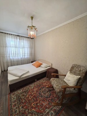 Сдам двухкомнатную (2-комн.) квартиру, Ленина пр-кт, 10, Новороссийск г