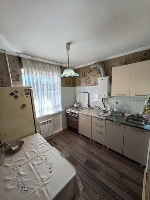Сдам двухкомнатную (2-комн.) квартиру, Ленина пр-кт, 10, Новороссийск г
