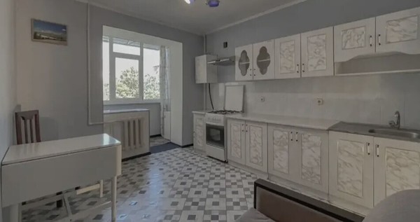 Продам однокомнатную (1-комн.) квартиру, Родниковая ул, 2к1, Анапа г