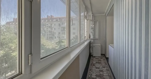 Продам однокомнатную (1-комн.) квартиру, Родниковая ул, 2к1, Анапа г