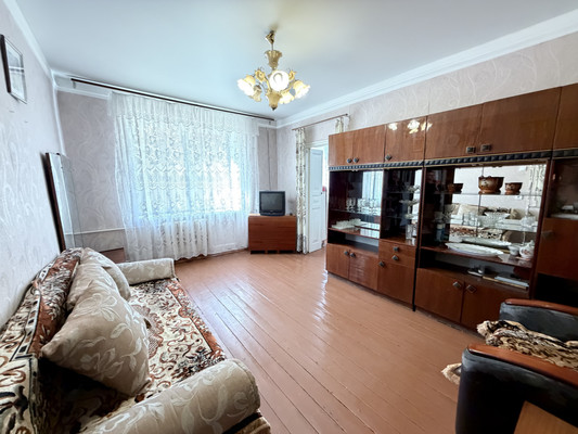 Продам двухкомнатную (2-комн.) квартиру, Авангардная ул, 155, Казань г