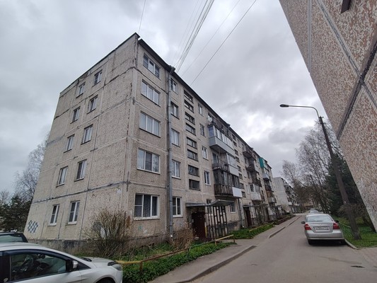 Продам двухкомнатную (2-комн.) квартиру, 1, Новый Свет п