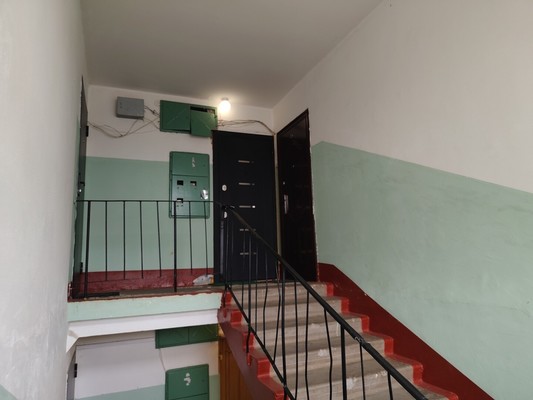 Продам двухкомнатную (2-комн.) квартиру, 1, Новый Свет п