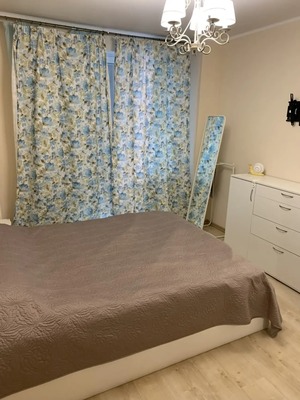 Продам трехкомнатную (3-комн.) квартиру, Северная Звезда ул, 2, Батайск г