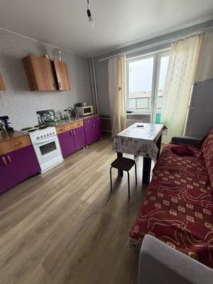 Сдам комнату в 3-комн. квартире, Московское ш, 258к1, Шушары п
