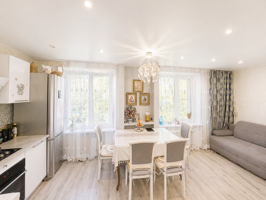 Продам двухкомнатную (2-комн.) квартиру, Волгоградский пр-кт, 9, Москва г