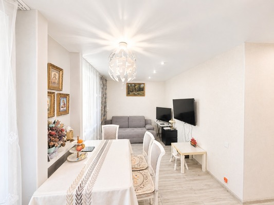 Продам двухкомнатную (2-комн.) квартиру, Волгоградский пр-кт, 9, Москва г