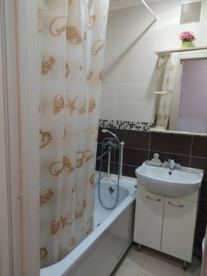 Продам однокомнатную (1-комн.) квартиру, Лушникова ул, 4, Казань г