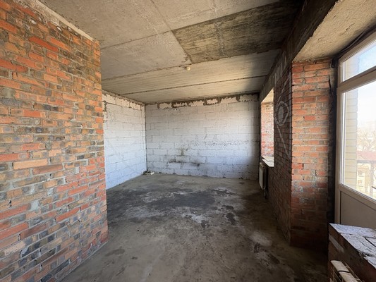 Продам однокомнатную (1-комн.) квартиру, Портовая ул, 215к50, Ростов-на-Дону г