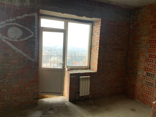 Продам однокомнатную (1-комн.) квартиру, Портовая ул, 215к50, Ростов-на-Дону г