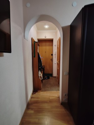 Продам двухкомнатную (2-комн.) квартиру, 4-я линия ул, 52, Ростов-на-Дону г