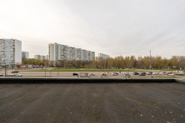 Продам трехкомнатную (3-комн.) квартиру, Хачатуряна ул, 12к1, Москва г