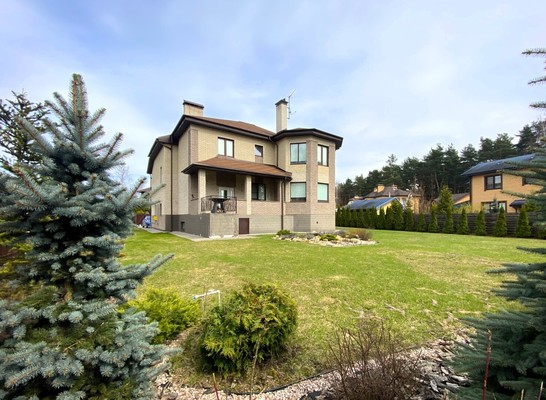 Продам коттедж, Корпуса д, 0 км от города