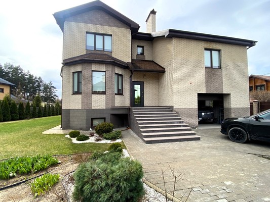 Продам коттедж, Корпуса д, 0 км от города