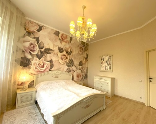 Продам коттедж, Корпуса д, 0 км от города