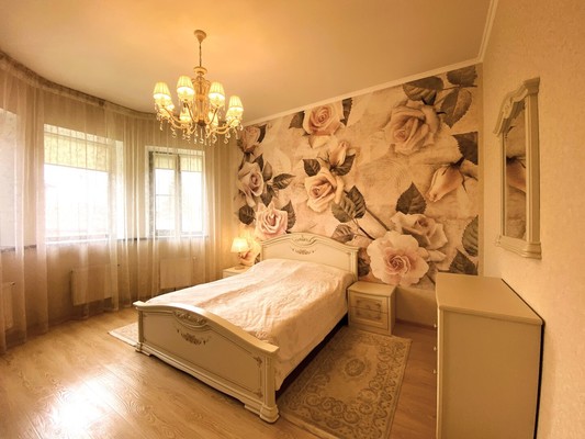 Продам коттедж, Корпуса д, 0 км от города