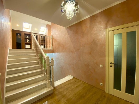 Продам коттедж, Корпуса д, 0 км от города