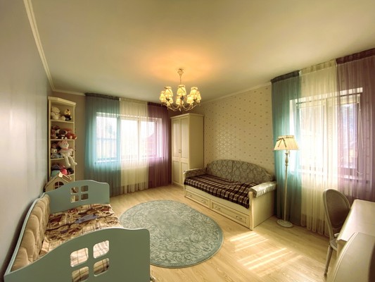 Продам коттедж, Корпуса д, 0 км от города