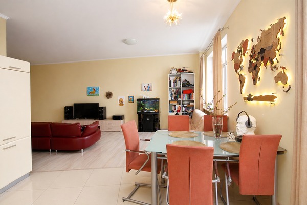 Продам многокомнатную квартиру, Астрадамский проезд, 4Ак1, Москва г