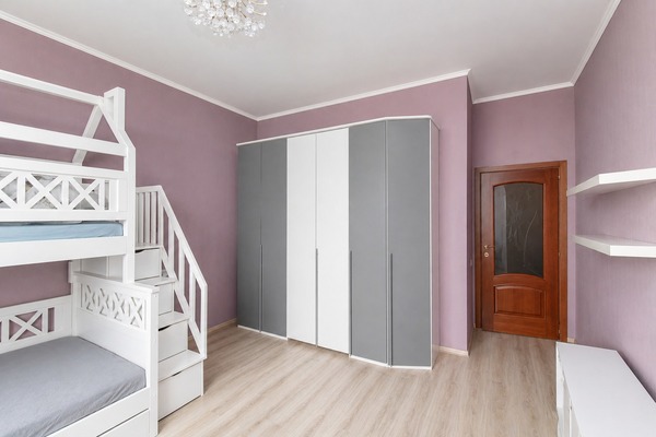 Продам многокомнатную квартиру, Астрадамский проезд, 4Ак1, Москва г