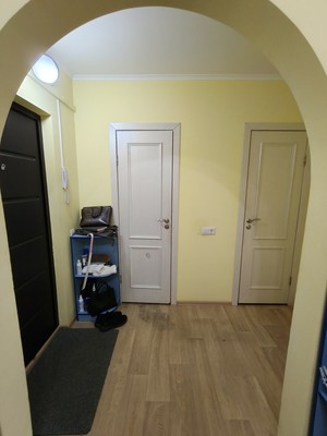 Продам однокомнатную (1-комн.) квартиру, Партизанской Славы б-р, 3, Кировск г