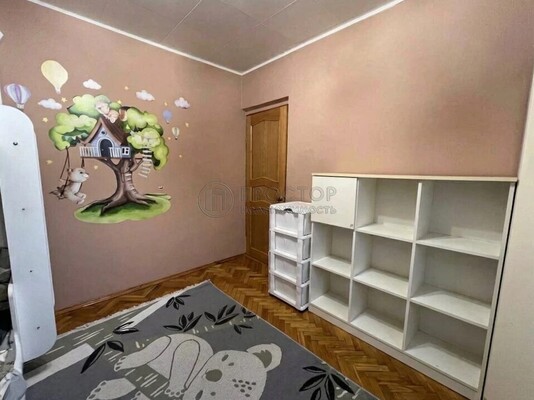 Продам двухкомнатную (2-комн.) квартиру, Железнодорожная ул, 32, Нахабино рп