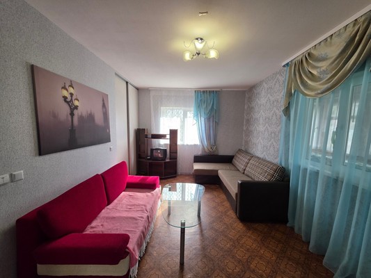 Продам двухкомнатную (2-комн.) квартиру, Ленинградская ул, 22, Костомукша г