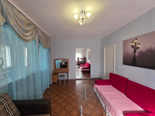 Продам двухкомнатную (2-комн.) квартиру, Ленинградская ул, 22, Костомукша г