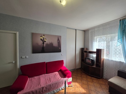 Продам двухкомнатную (2-комн.) квартиру, Ленинградская ул, 22, Костомукша г