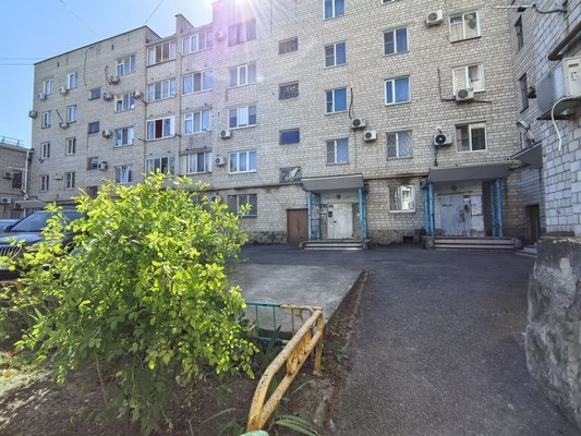 Продам двухкомнатную (2-комн.) квартиру, Шевченко ул, 241, Анапа г