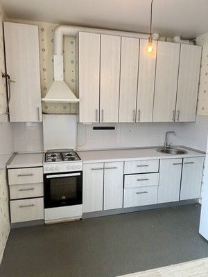 Продам однокомнатную (1-комн.) квартиру, Варшавское ш, 73к2, Бородино д