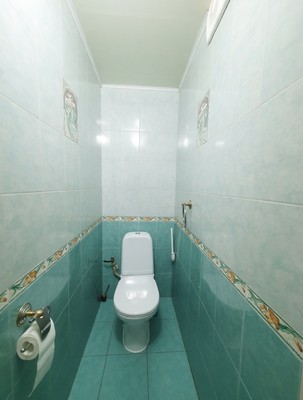 Продам трехкомнатную (3-комн.) квартиру, Чекистов пр-кт, 8, Краснодар г