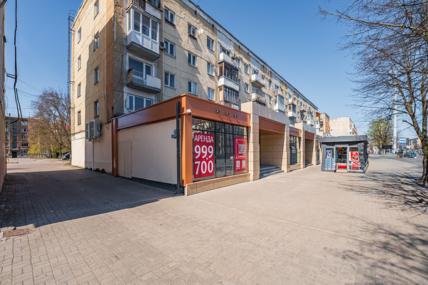 Сдам торговое помещение 280,3 м2, Ленинский пр-кт, 68, Калининград г