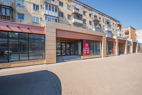 Сдам торговое помещение 206,6 м2, Ленинский пр-кт, 68, Калининград г