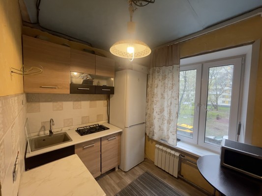 Продам трехкомнатную (3-комн.) квартиру, Севанская ул, 9к3, Москва г