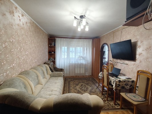 Продам двухкомнатную (2-комн.) квартиру, 1, Новый Свет п