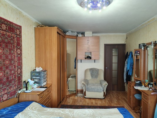 Продам двухкомнатную (2-комн.) квартиру, 1, Новый Свет п