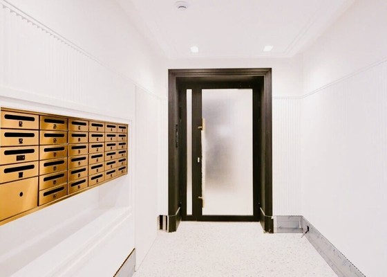 Продам двухкомнатную (2-комн.) квартиру, Миргородская ул, 1, Санкт-Петербург г