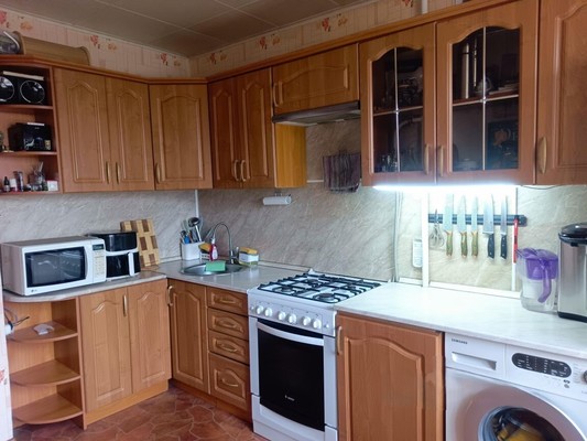 Продам трехкомнатную (3-комн.) квартиру, Дмитровка Б. ул, 35, Москва г