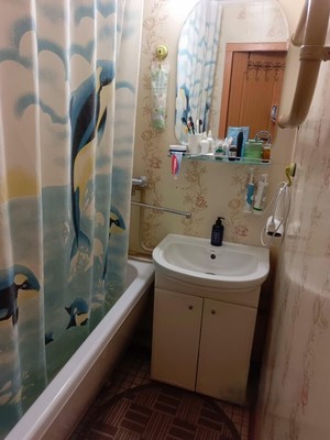 Продам трехкомнатную (3-комн.) квартиру, Дмитровка Б. ул, 35, Москва г