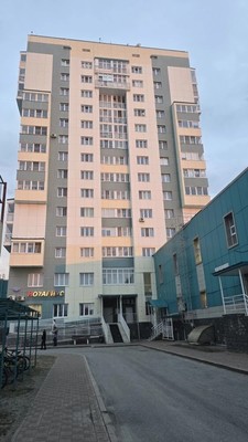 Продам однокомнатную (1-комн.) квартиру, Светлая ул, 67, Ханты-Мансийск г